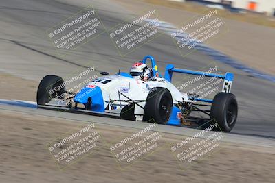 media/Oct-30-2022-CalClub SCCA (Sun) [[310aff4a96]]/Race Group 2/Race (Grapevine)/